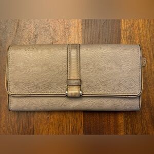Tumi wallet, tan